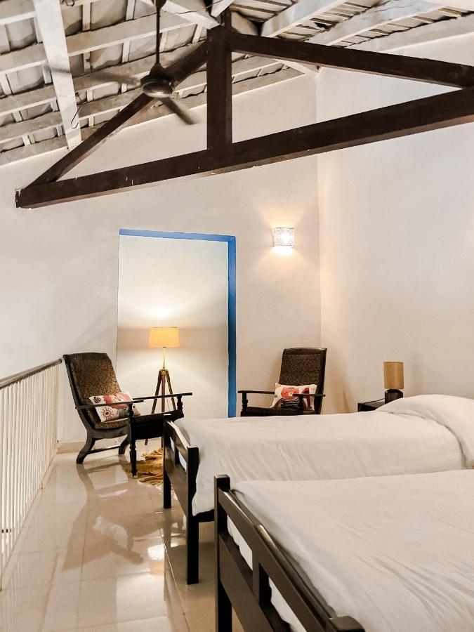 Casa Do Leao A 150 Year Old Portuguese Home Nerul  ภายนอก รูปภาพ